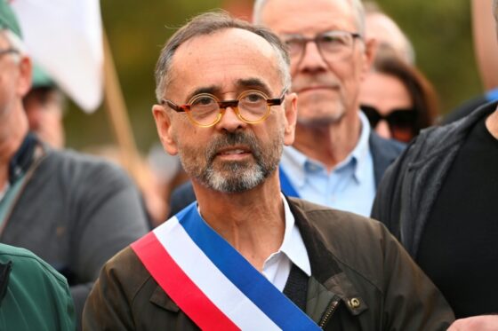 Robert Ménard, maire de Béziers, lors d'une manifestation.