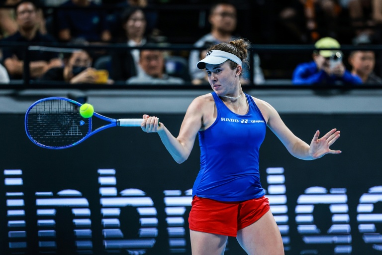 Linda Noskova lors de son match contre Elina Svitolina en finale de la Billie Jean King Cup remportée par la République tchèque contre l'Ukraine, le 27 septembre 2026 à Shenzhen (Chine)