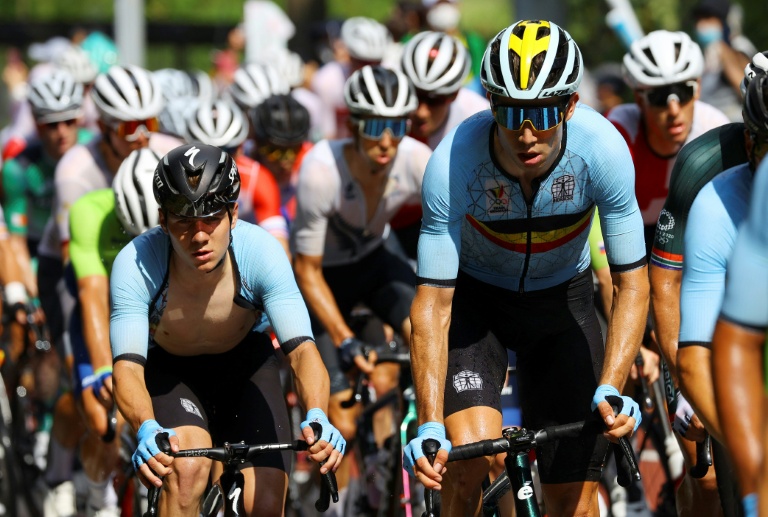 Remco Evenepoel et Wout Van Aert lors de la course en ligne des JO à Tokyo, le 24 juillet 2021