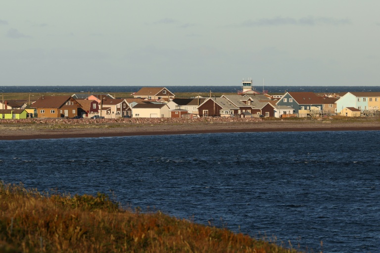Vue du village de Miquelon, situé dans la collectivité d'outre-mer française dotée de l'autonomie de Saint-Pierre-et-Miquelon, le 20 septembre 2026