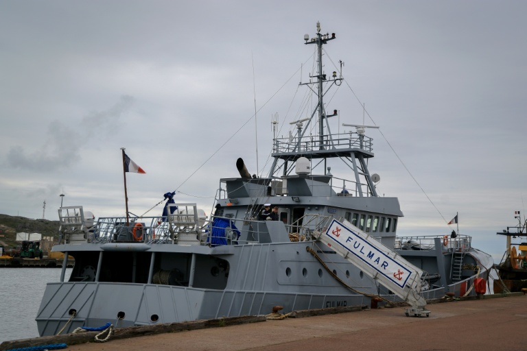 Le patrouilleur de service public Fulmar (P 740) amarré dans le port de Saint-Pierre, dans l'archipel français de Saint-Pierre-et-Miquelon (Atlantique Nord), le 18 septembre 2026