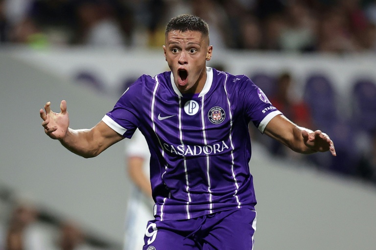 L'attaquant de Toulouse Santiago Hidalgo durant le match perdu à domicile contre Lille comptant pour la 3e journée de Ligue 1, le 3 septembre 2026 à Toulouse