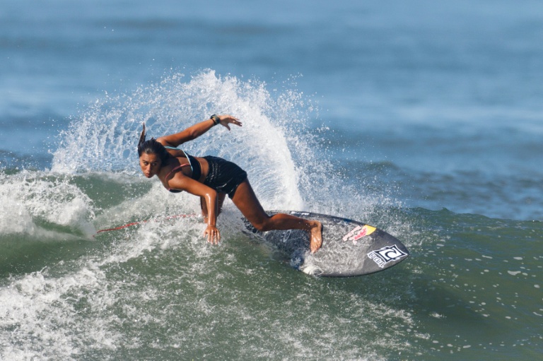 Tya Zebrowski lors d'un entraînement à Lower Trestles dans le comté de San Diego, en Californie, le 9 septembre 2026 aux Etats-Unis
