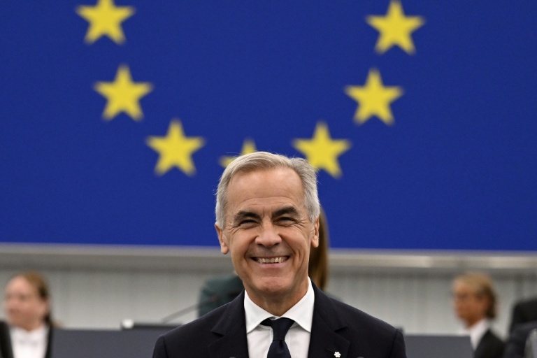 Le Premier ministre canadien Mark Carney lors de son discours devant le Parlement européen à Strasbourg, en France, le 17 septembre 2026