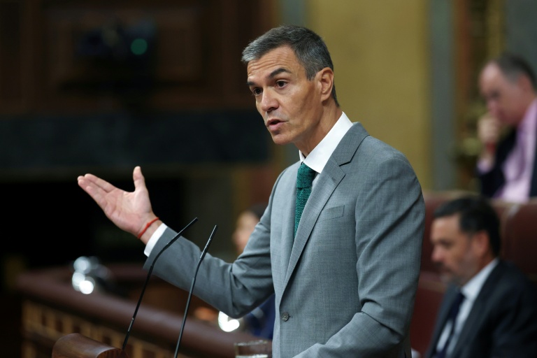 Le Premier ministre espagnol Pedro Sanchez s'adresse aux députés sur la crise à Ceuta, à Madrid le 3 septembre 2026