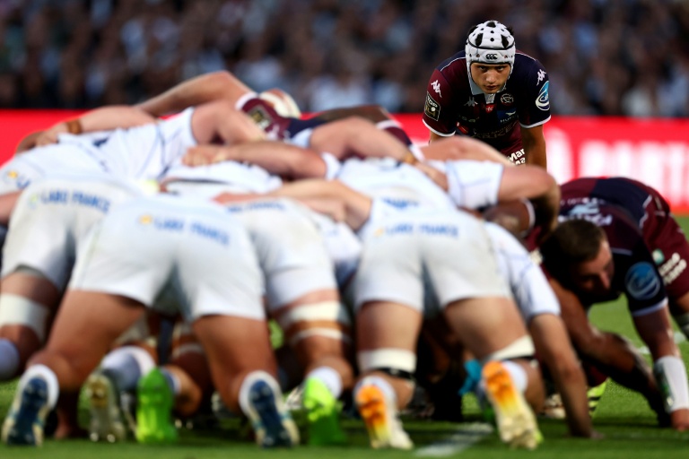 Louis Bielle-Barrey derrière la mêlée lors du match de Top14 de l'UBB contre Clermont, le 6 juin 2026 à Bordeaux