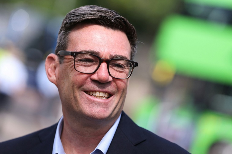 Le Premier ministre britannique Andy Burnham, le 22 juillet 2026 à Bath, dans l'ouest de l'Angleterre