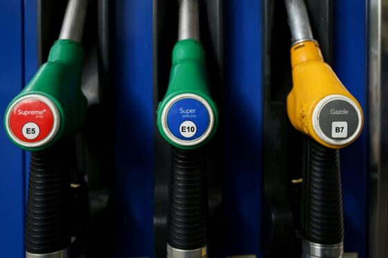 Les stations Total sont assaillies en plein pic de prix du carburant.