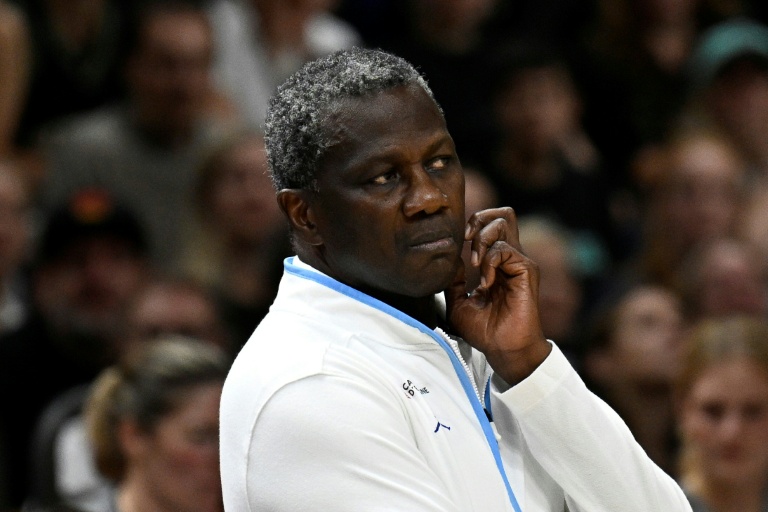 Jean-Aimé Toupane réagit durant la finale de la Coupe du monde contre les Etats-Unis, le 13 septembre 2026 à Berlin