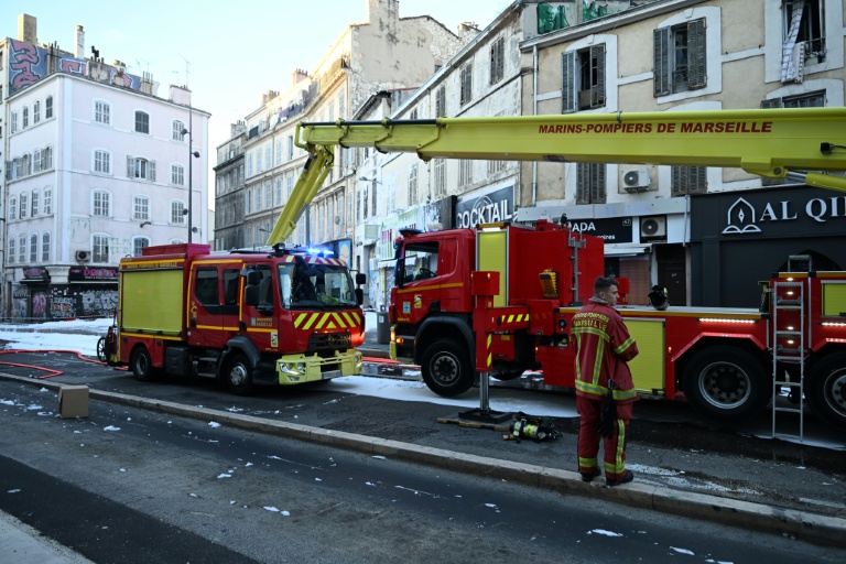 Trente engins des marins-pompiers ont été engagés contre l'incendie au Marché du Soleil à Marseille, le 10 septembre 2026