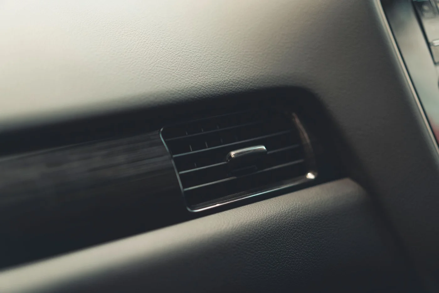 Aérateur de ventilation dans l'habitacle d'une voiture