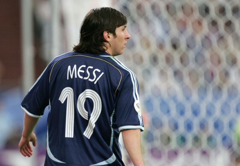Lionel Messi lors d'un match pendant le Mondial-2006 avec l'Argentine face à la Serbie-Monténégro, à Gelsenkirchen en Allemagne