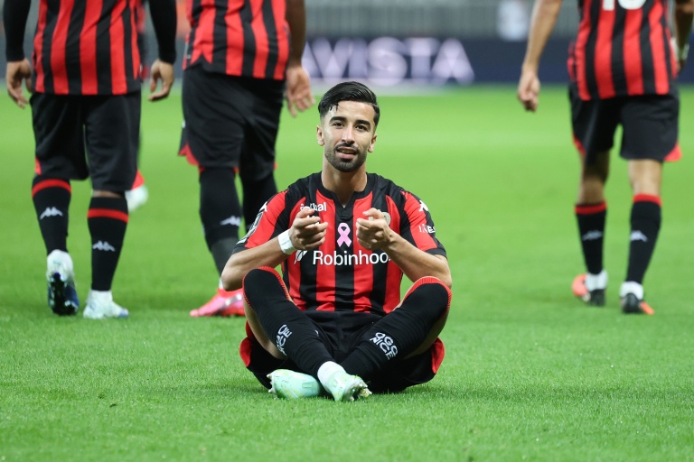 L'attaquant algérien de Nice Mohammed Amoura a inscrit le dernier but de la victoire des Aiglons (5-2) face à Rennes lors de la 9e journée de Ligue 1 le 30 octobre 2026 à Nice
