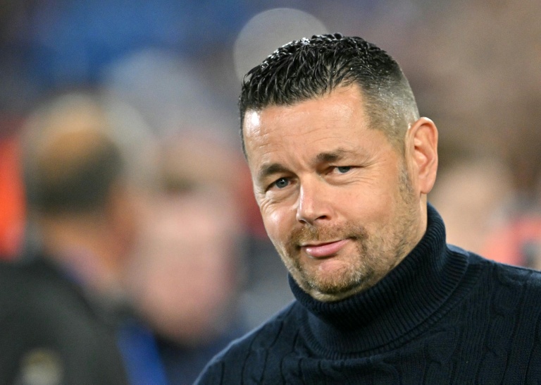 Pierre Sage entraîneur de Crystal Palace avant le match contre Lyon en Ligue Europa.