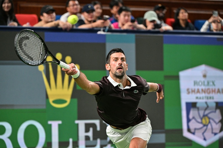 Le Serbe Novak Djokovic face au Polonais Hubert Hurkacz au Masters 1000 de Shanghai le 9 octobre 2026