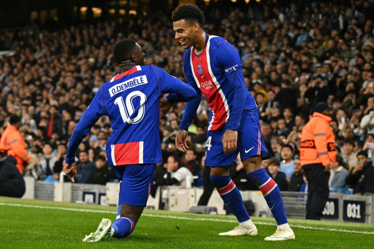 Le PSG d'Ousmane Dembélé et Désiré Doué, tous deux buteurs, s'est imposé 4-2 à Manchester City en Ligue des champions, le 14 octobre 2026