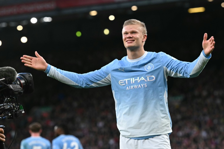L'attaquant norvégien de Manchester City Erling Haaland lors de la victoire à Liverpool (3-0), le 11 octobre 2026 à Anfield, avant d'accueillir le Paris SG en Ligue des champions