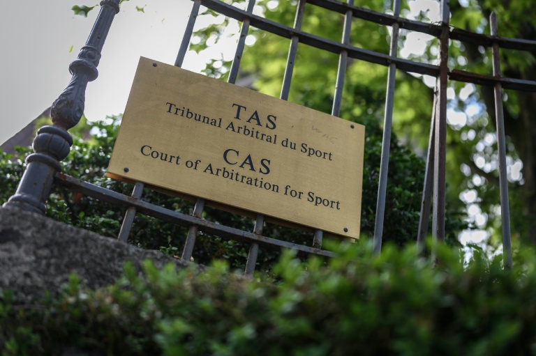Panneau du Tribunal Arbitral du Sport à Lausanne