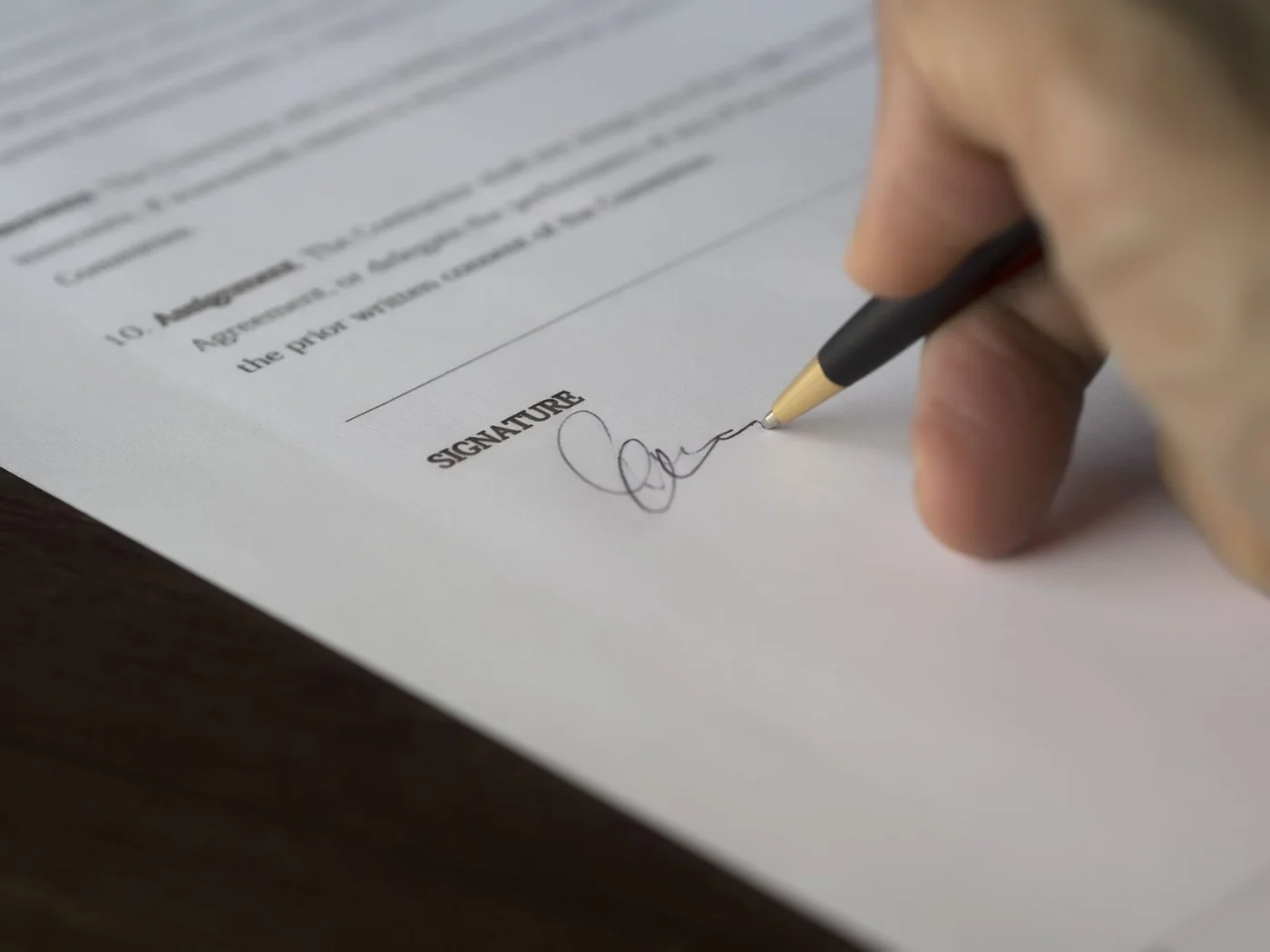 Signature d'un contrat d'assurance