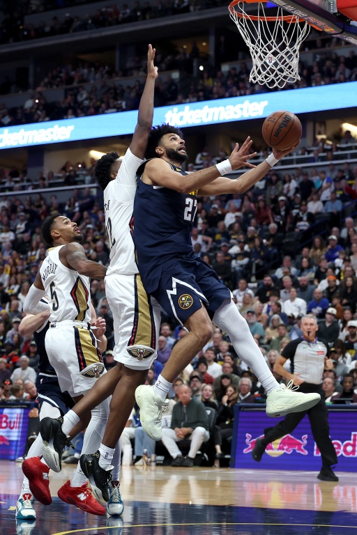 Jamal Murray va marquer pour les Nuggets lors du match NBA contre les New Orleans Pelicans, le 24 octobre 2026 à Denver