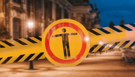 Un couvre-feu est en vigueur dans plusieurs grandes villes de France, suite aux émeutes du 17 octobre 2026.